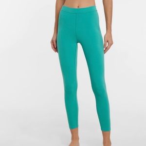 Alo Yoga High Waisted Ribbed Blisful 7/8 Legging Size M